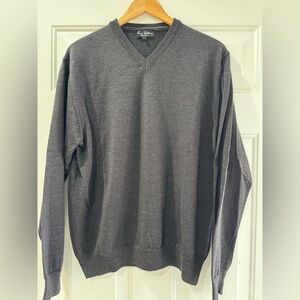 Mario Gilberti Men’s 100% Merino Wool V-Neck Sweater in Gray, Long sleeve, L